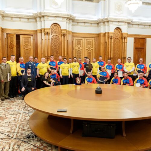 VIZITA PARLAMENT - INVICTUS ROMANIA