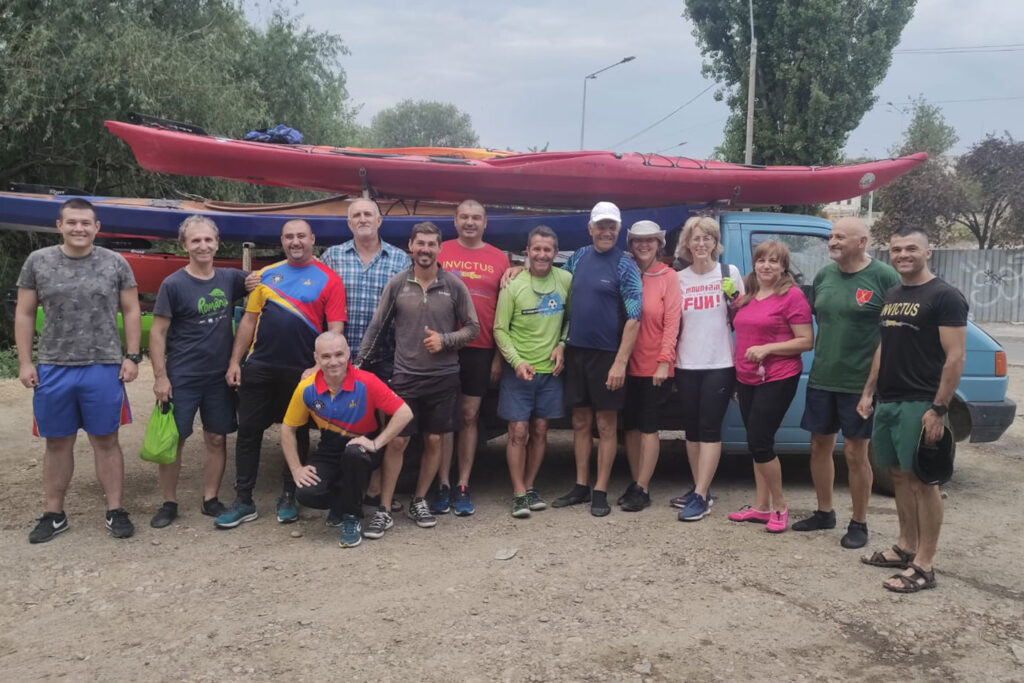 rowing caiac invictus featured