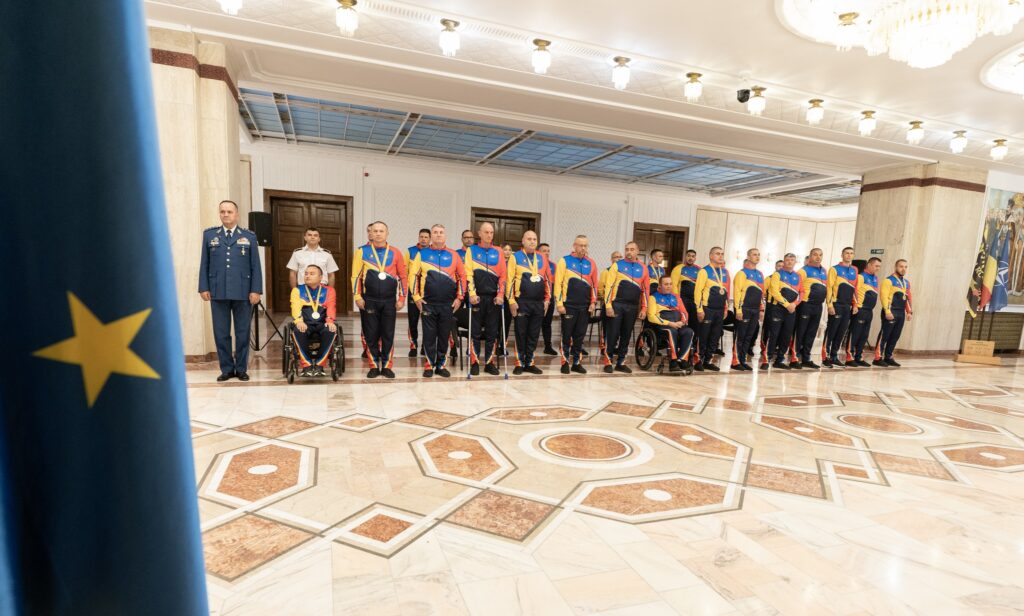 Campionii Invictus Romania medaliați la sediul Ministerului Apărării Naționale